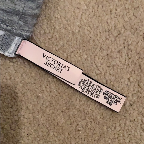 Victoria’s secret grey bra NWOT - Picture 4 of 6